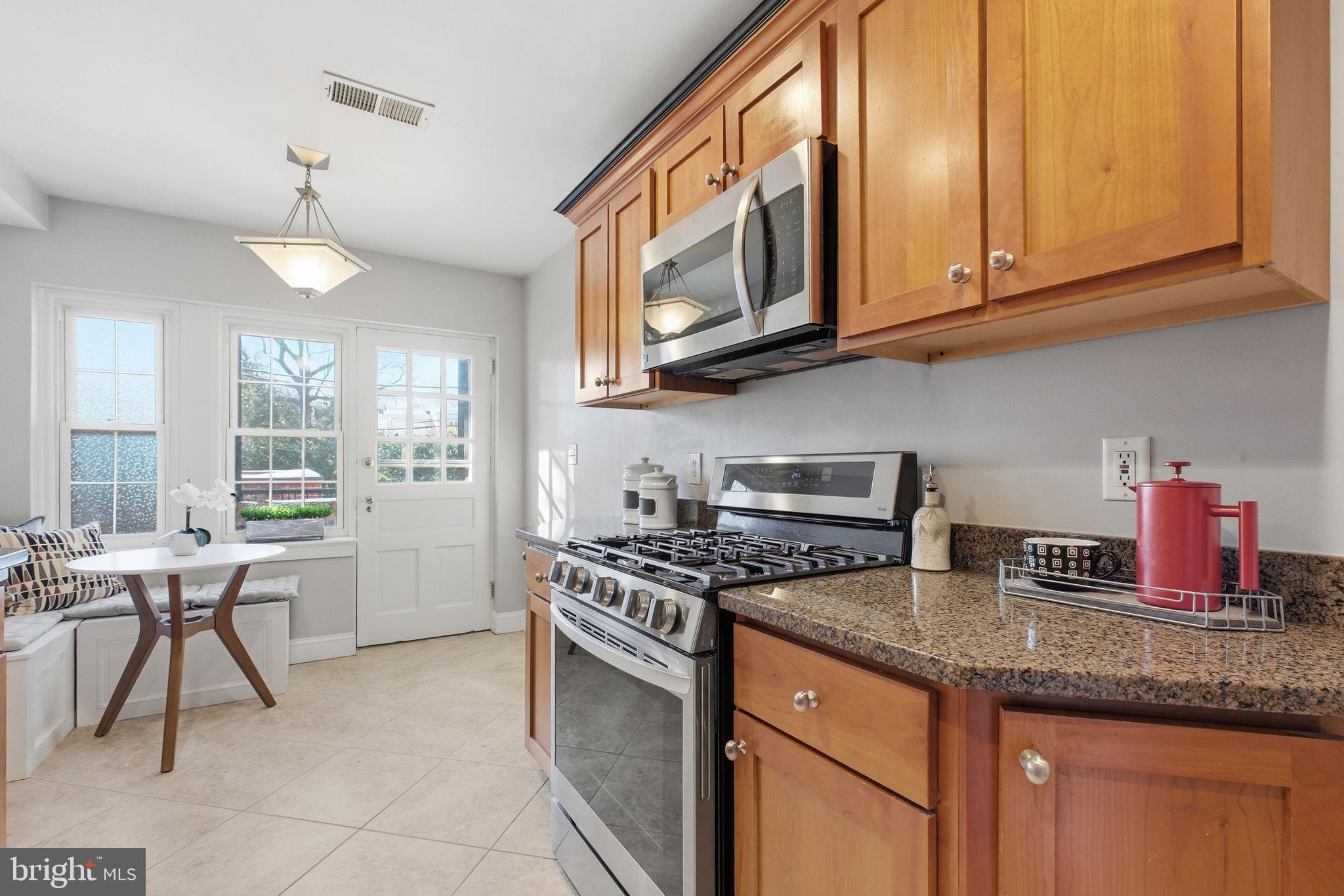 ROSEMONT - Residential