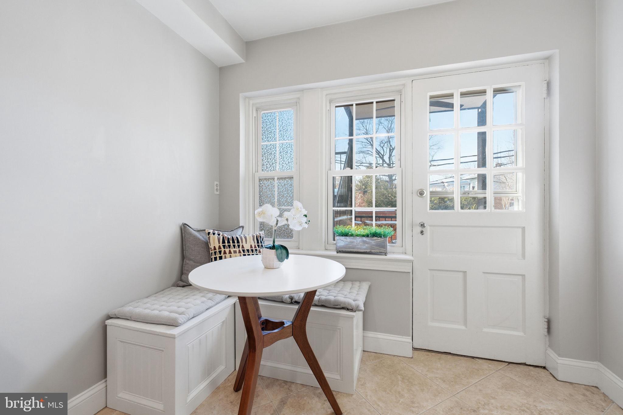 ROSEMONT - Residential