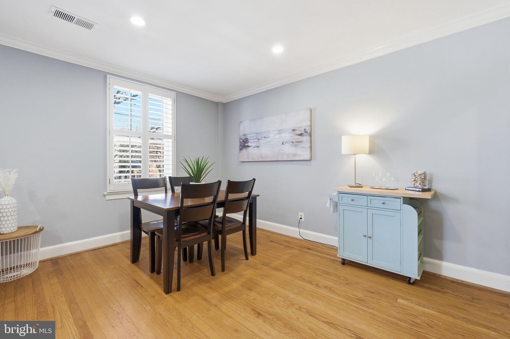 ROSEMONT - Residential