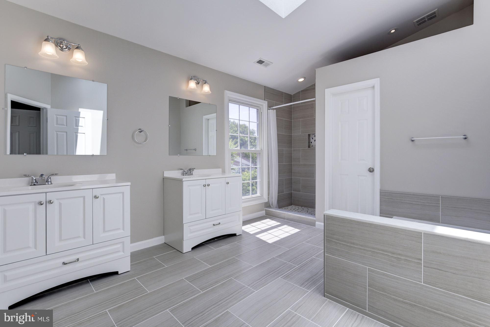 BRADLEY ACRES - Residential