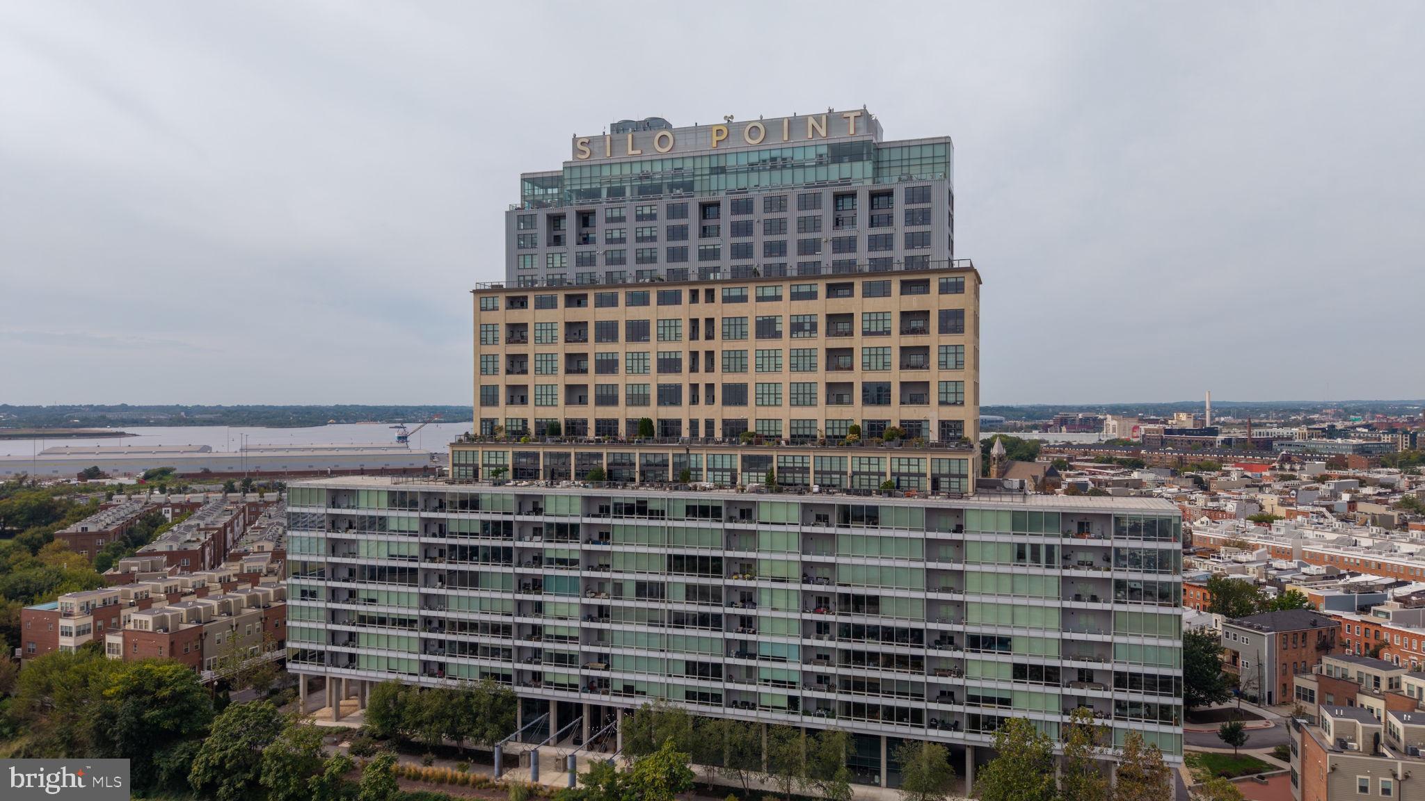 LOCUST POINT - Residential