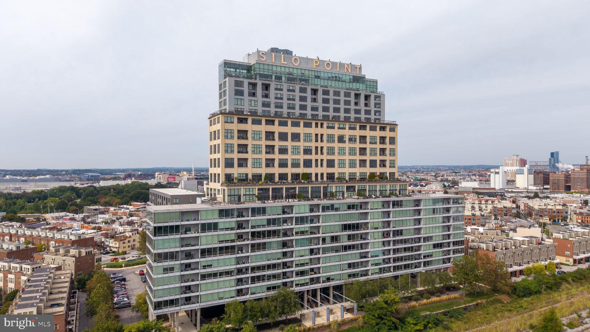 LOCUST POINT - Residential