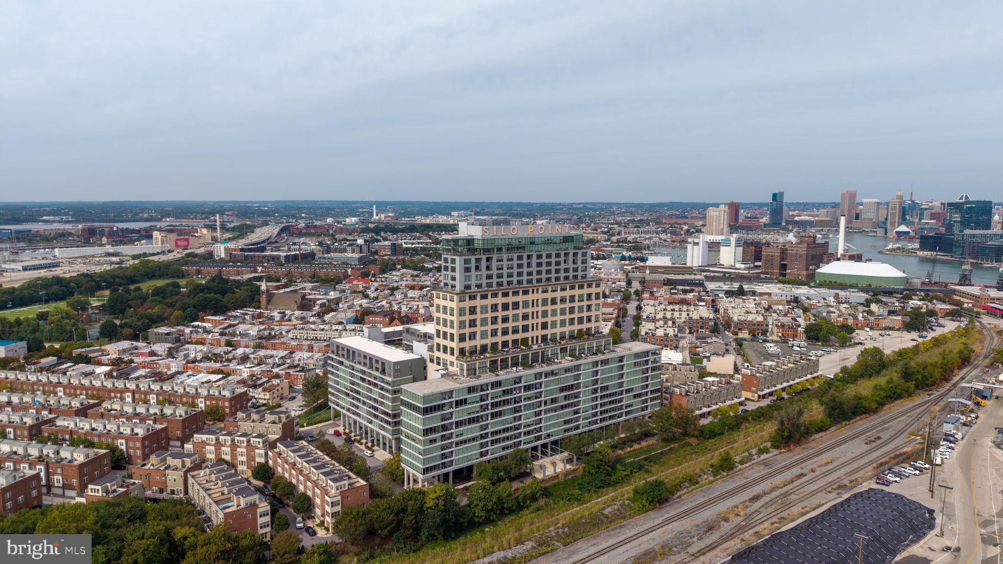 LOCUST POINT - Residential