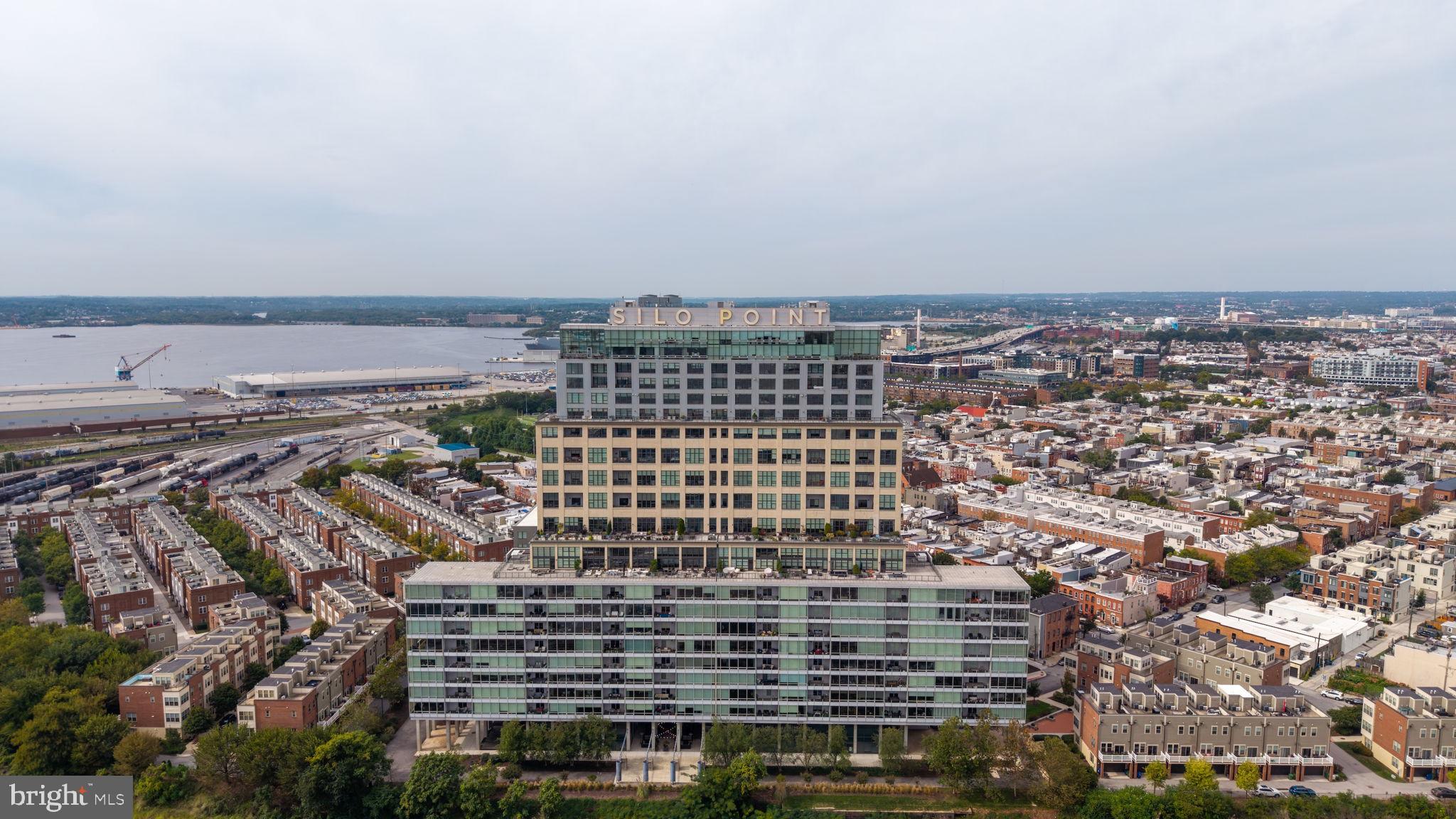 LOCUST POINT - Residential