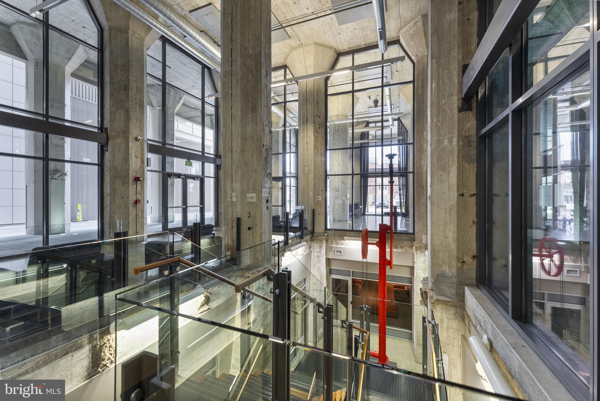 LOCUST POINT - Residential