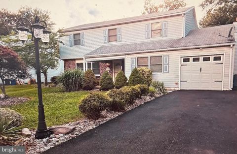 854 PHILLIPS ROAD WARMINSTER PA 18974