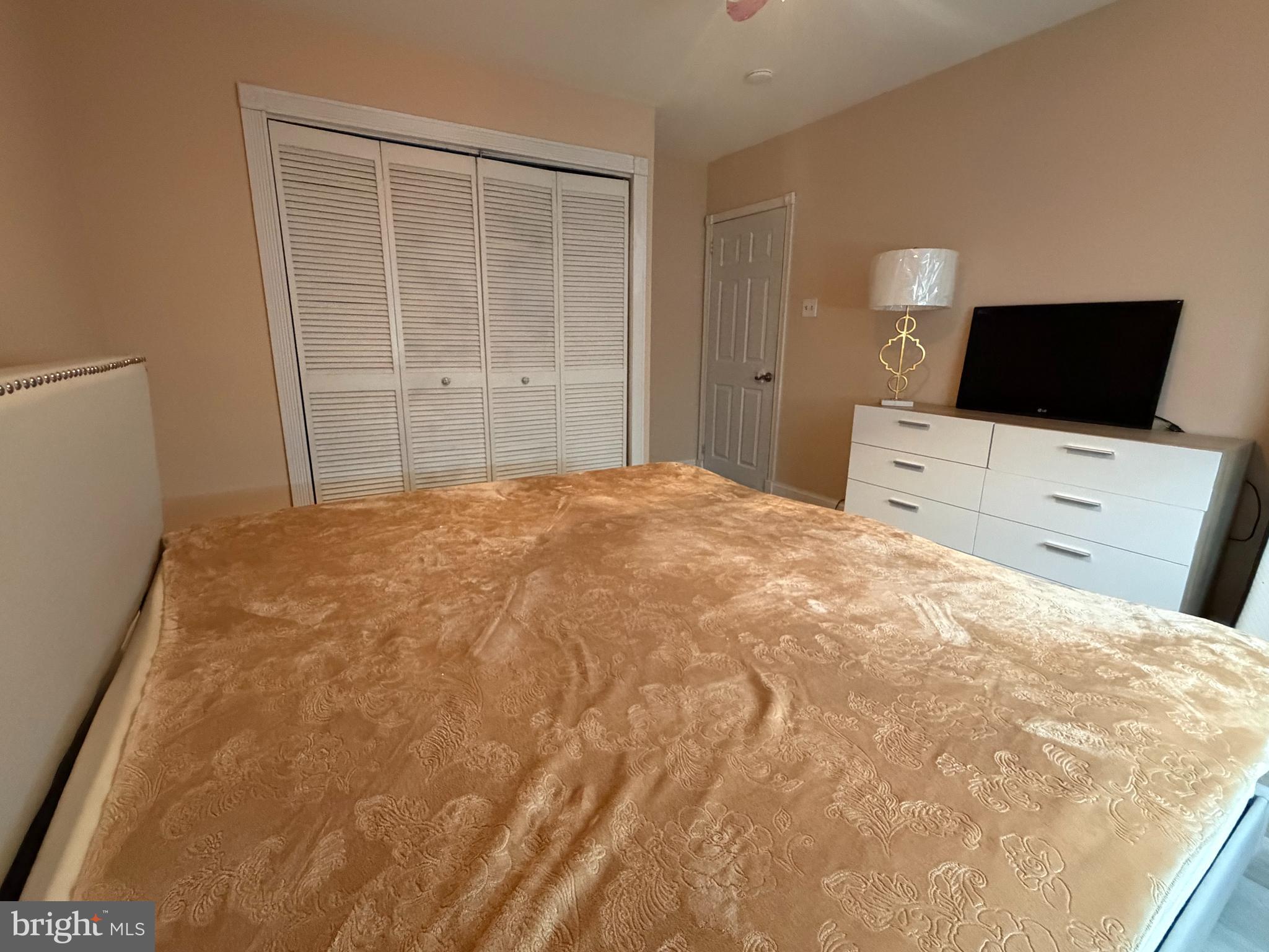 GLEN VIEW PARK - Residential