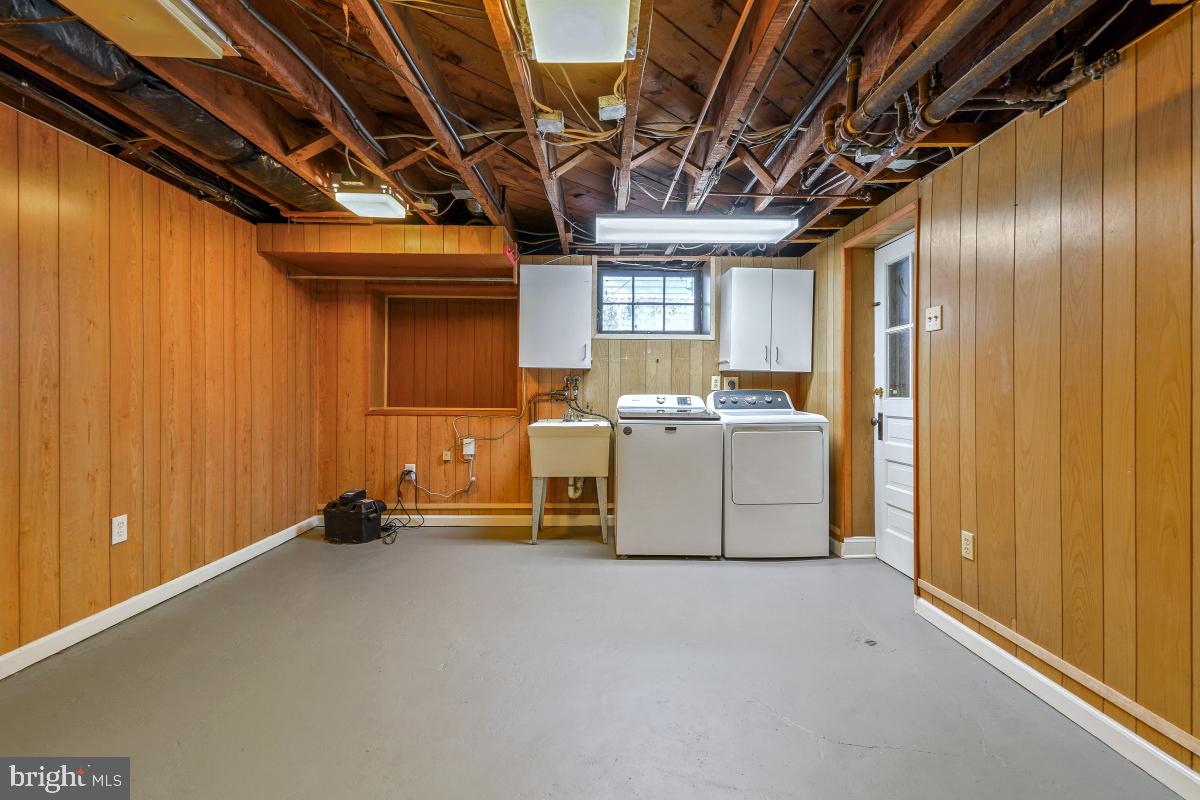 CHEVY CHASE GARDENS - Residential