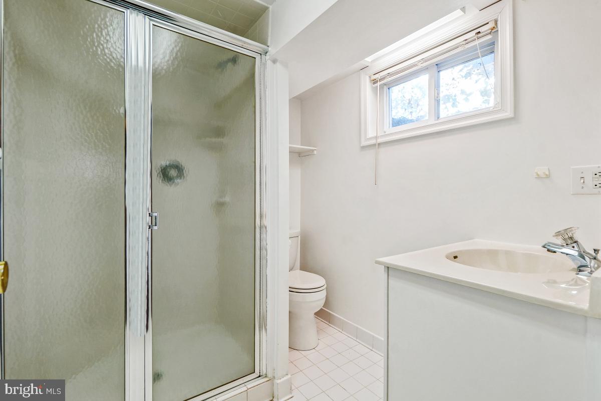 CHEVY CHASE GARDENS - Residential