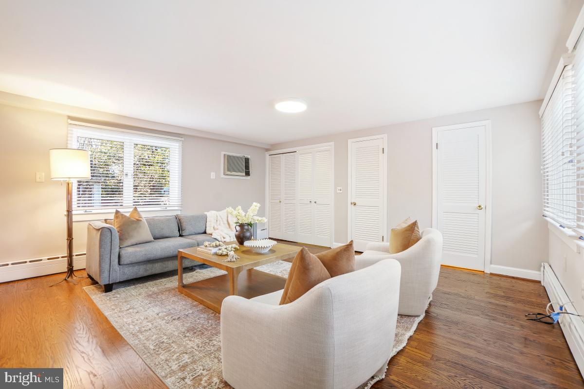 CHEVY CHASE GARDENS - Residential