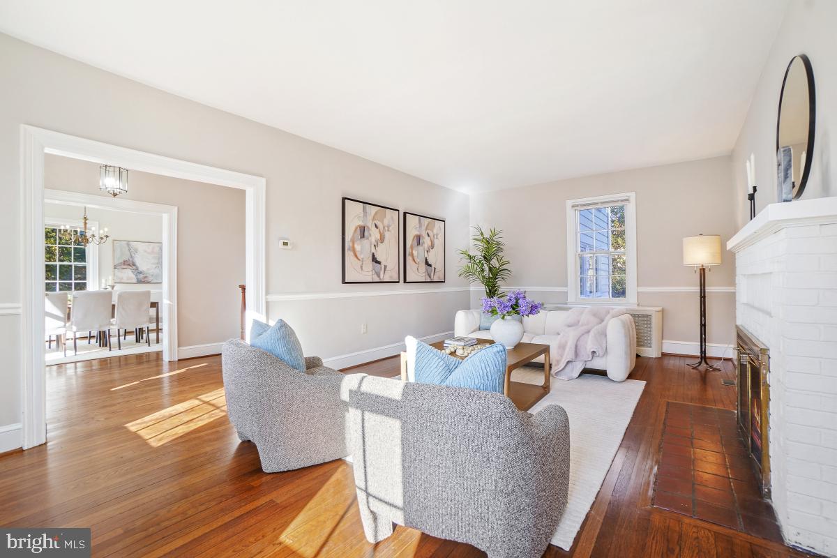 CHEVY CHASE GARDENS - Residential