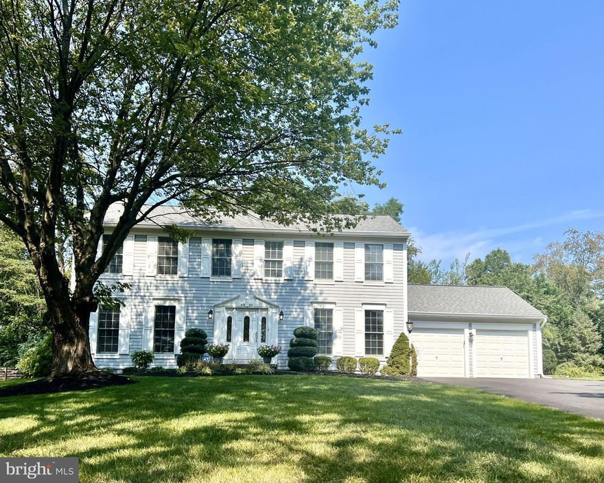 Gorgeous home sitting on .5 acre of land tucked away on a cul-de-sac with tree lined backyard.   
Luxurious marble floors welcome you to the light-filled interior with spacious living, dining and family rooms. The family room is complimented by a walk-out to a vast 800 sq. ft. deck offering additional living space that makes the home perfect for family-time and entertaining.  
The primary suite offers vaulted ceilings and wall-sized windows that brighten the room with natural light.  The jacuzzi tub and the granite double sinks offer resort-like luxury to your everyday living. Lower level is completely finished with rec room, optional bedroom/den. 
Don't miss out on this beautiful house in the center of Ellicott City and in a convenient location to dining, shopping, and major cultural and educational amenities. 
This beautiful house won't last long!

Upgrades List:

1)   ROOF REPLACED IN 2012
2)   WASHER AND DRYER REPLACED IN 2018
3)