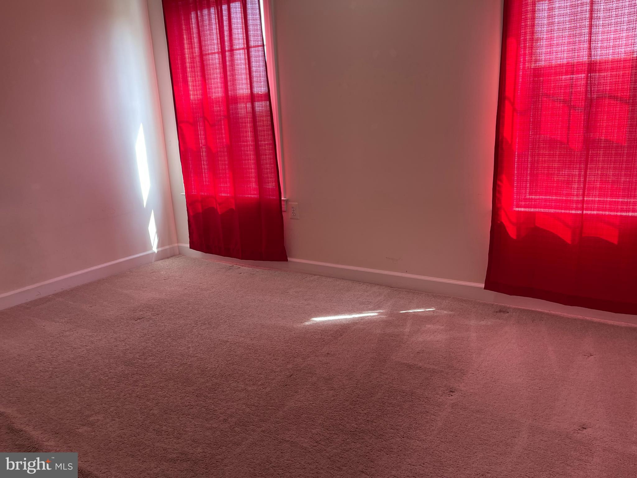 COPPERMINE CROSSING - Residential Lease