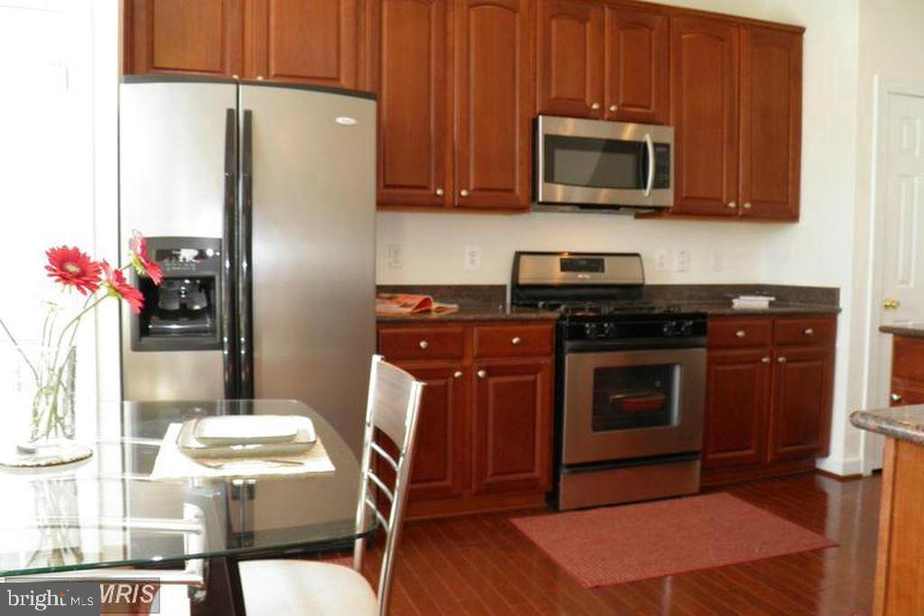 COPPERMINE CROSSING - Residential Lease