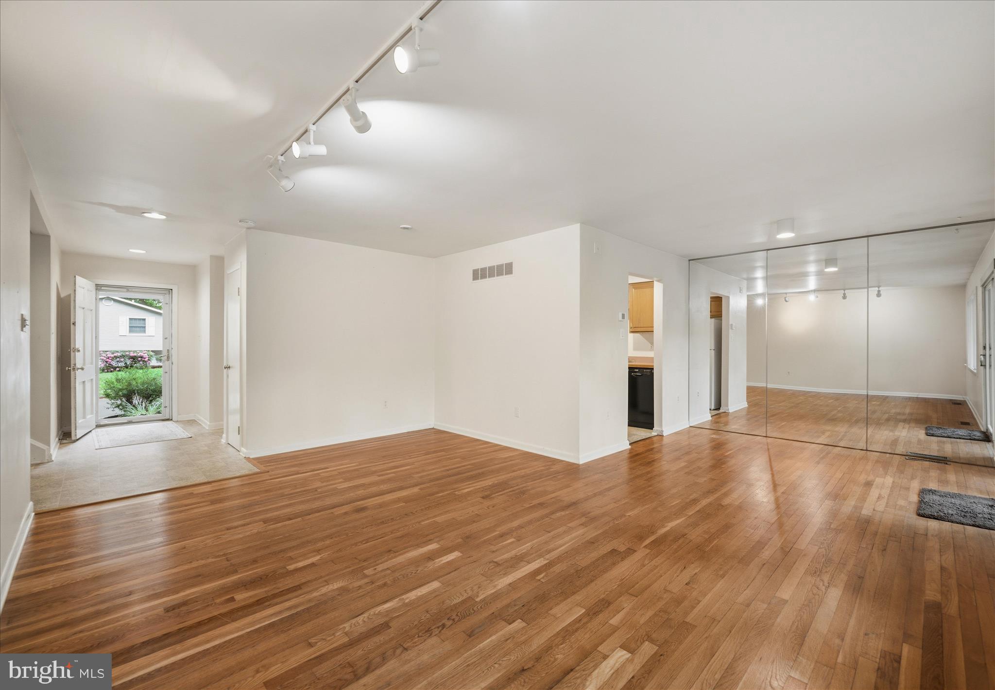 HERITAGE - Residential