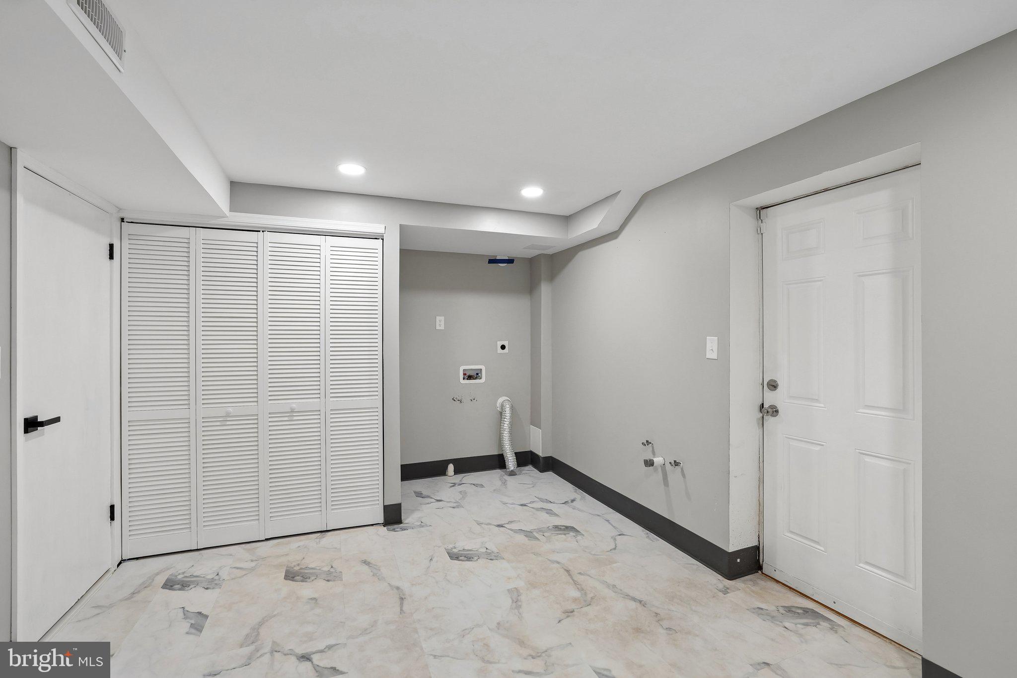 CHANCELLOR HILLS - Residential