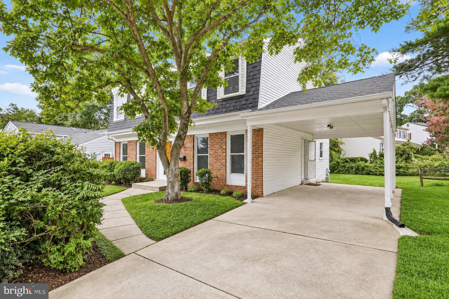 6 BRIGHTON DRIVE