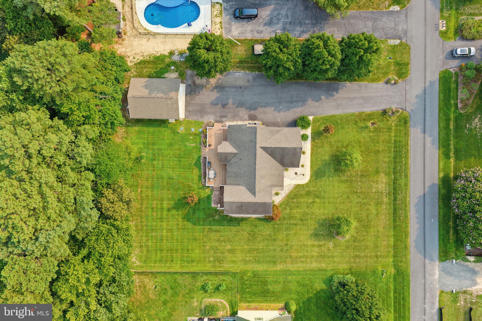 7 KINSLEYS LANE