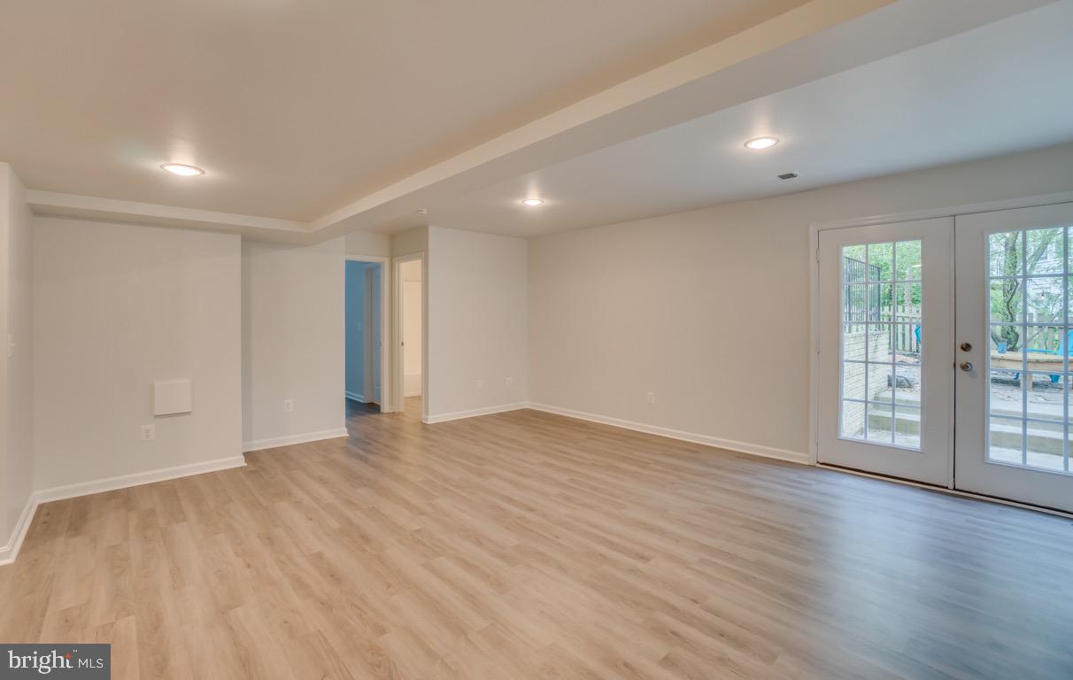 PRESERVE AT SMITH RUN - Residential