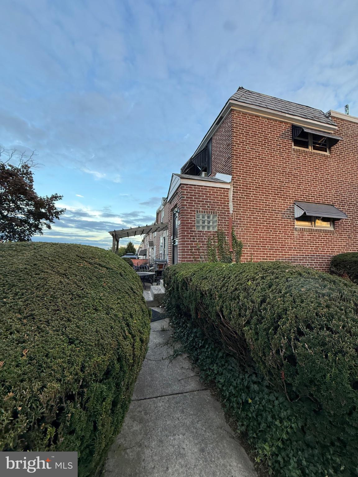 1382 KIMBERLY DRIVE