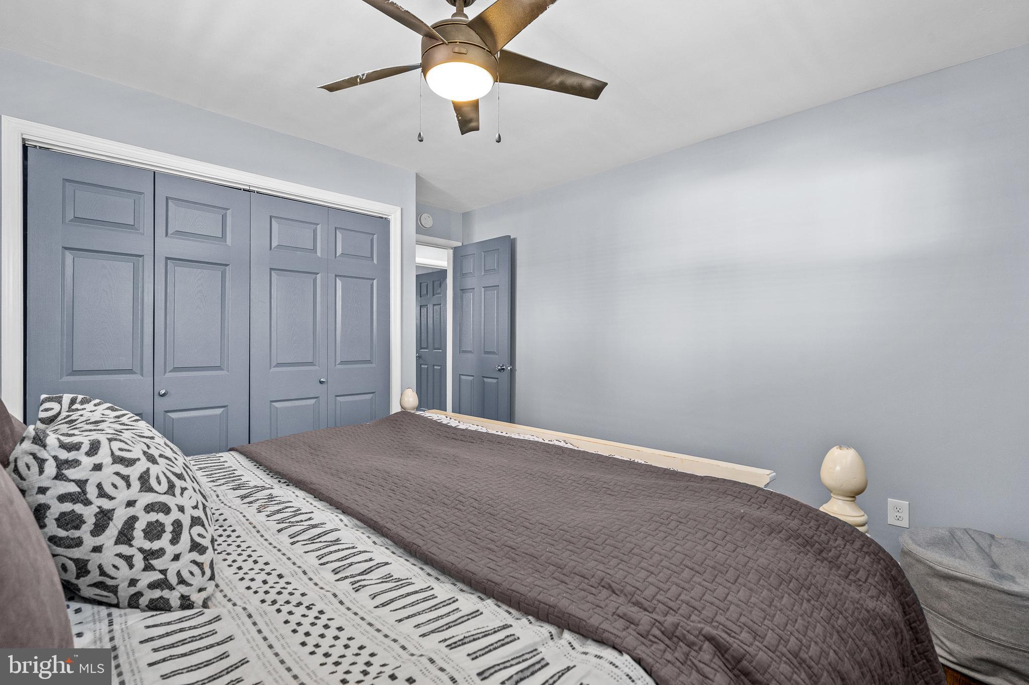 RICHLYN MANOR - Residential