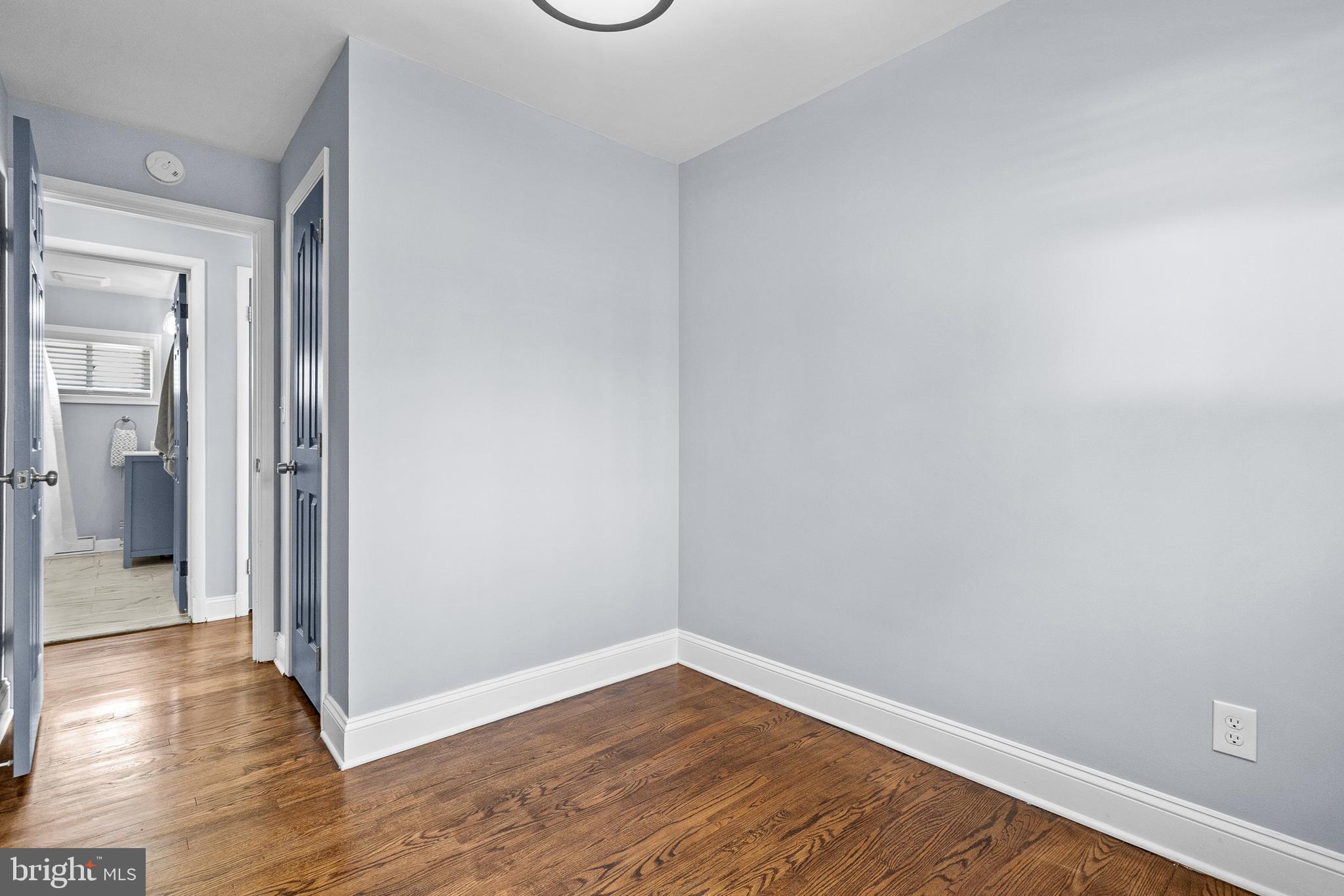 RICHLYN MANOR - Residential