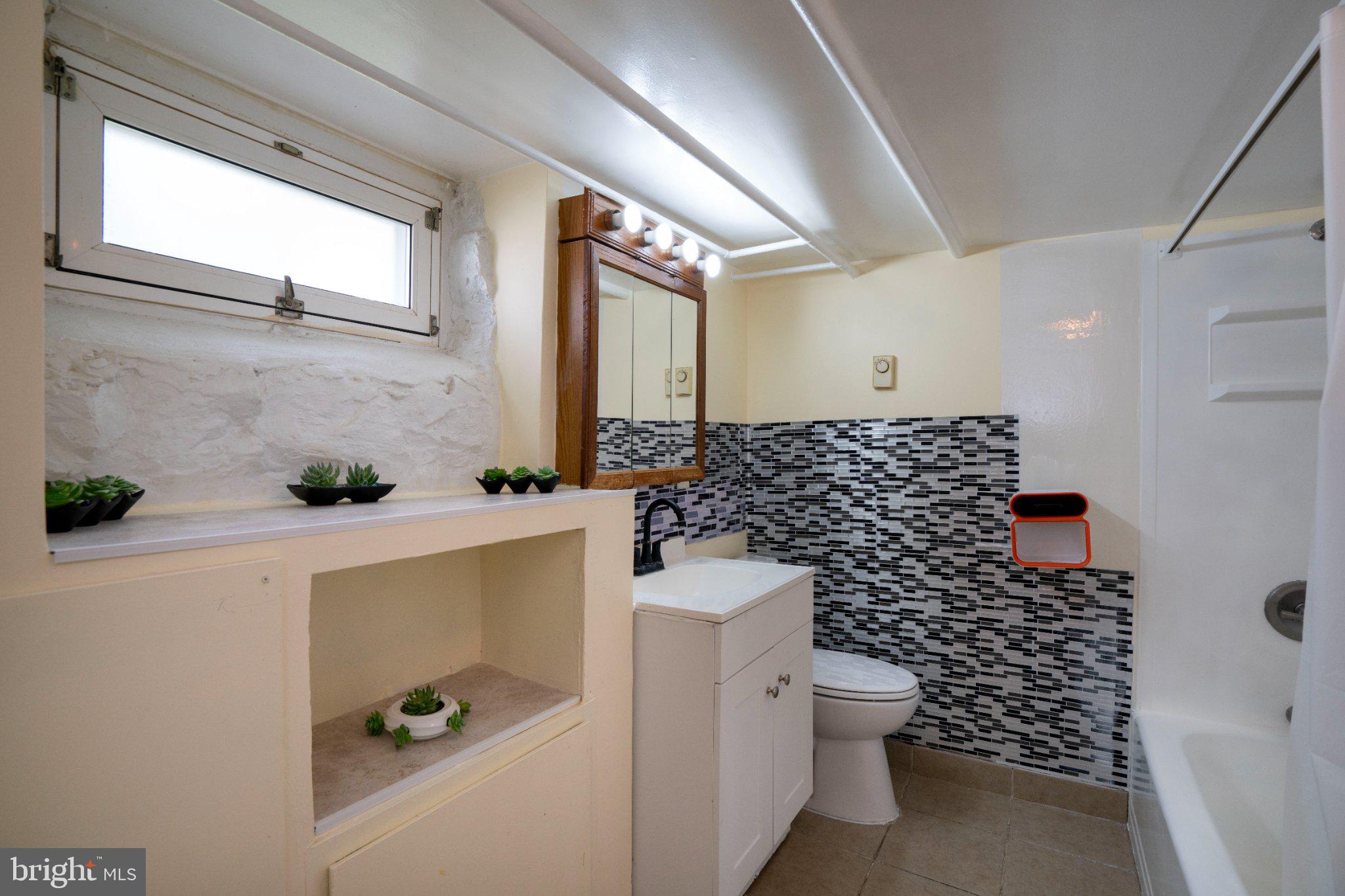 STATE COLLEGE BORO - Residential