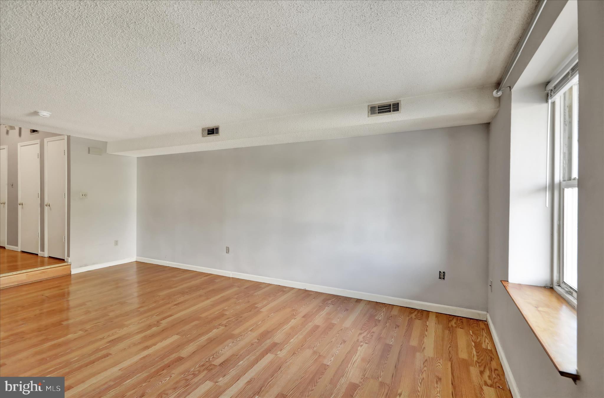 SOUTH HEIDELBERG - Residential