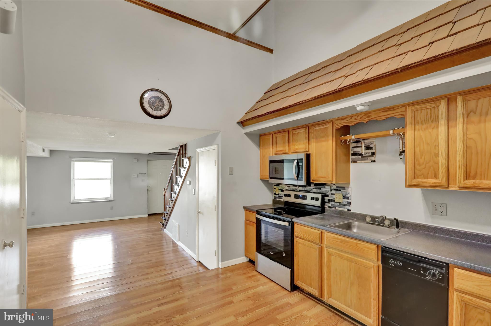 SOUTH HEIDELBERG - Residential