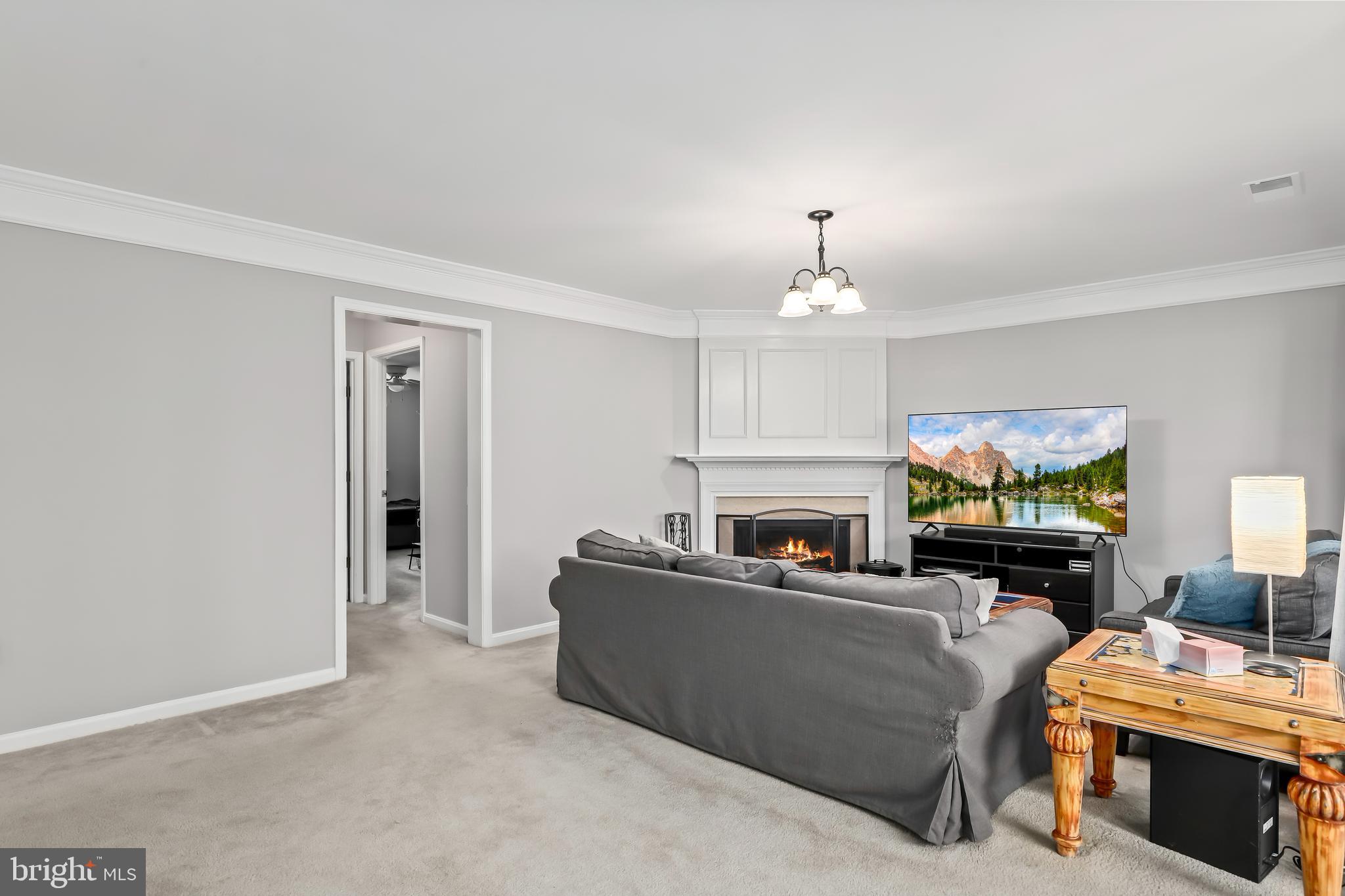 BULL RUN CONDO - Residential