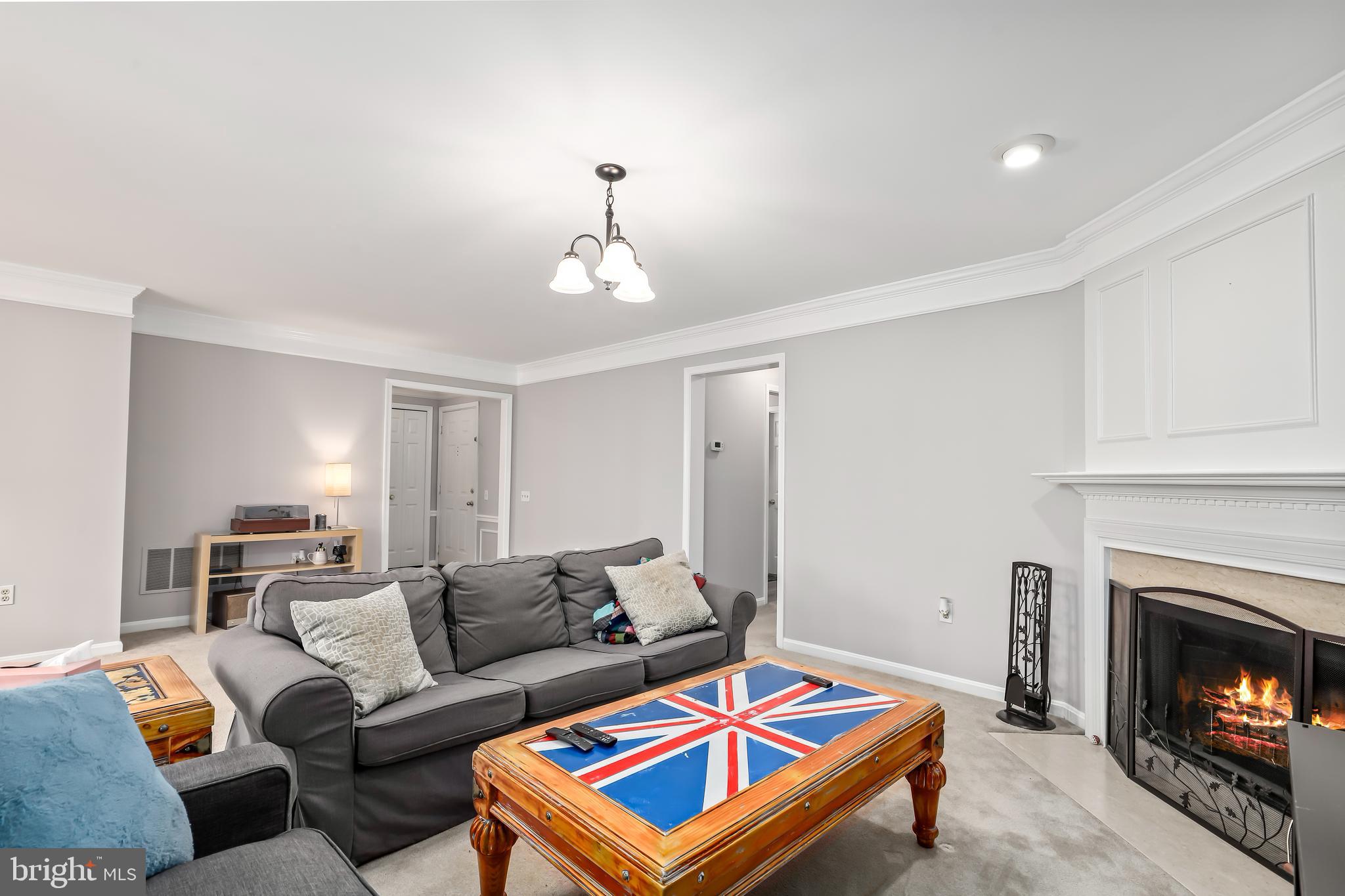 BULL RUN CONDO - Residential