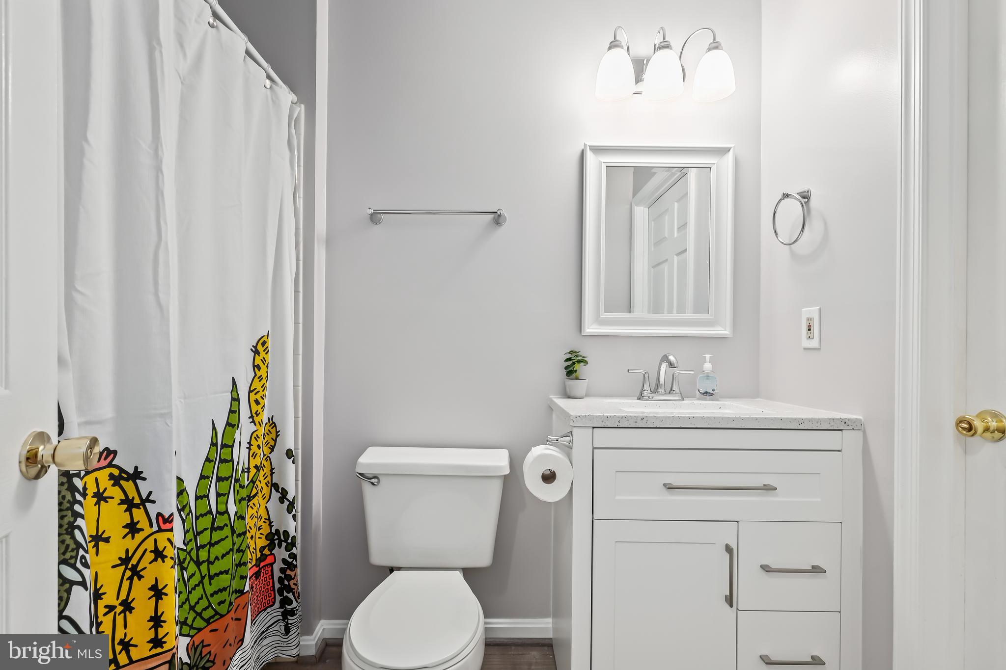 BULL RUN CONDO - Residential