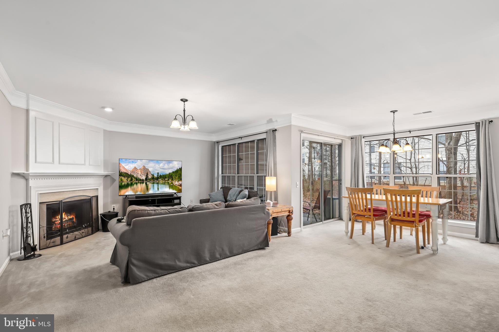 BULL RUN CONDO - Residential