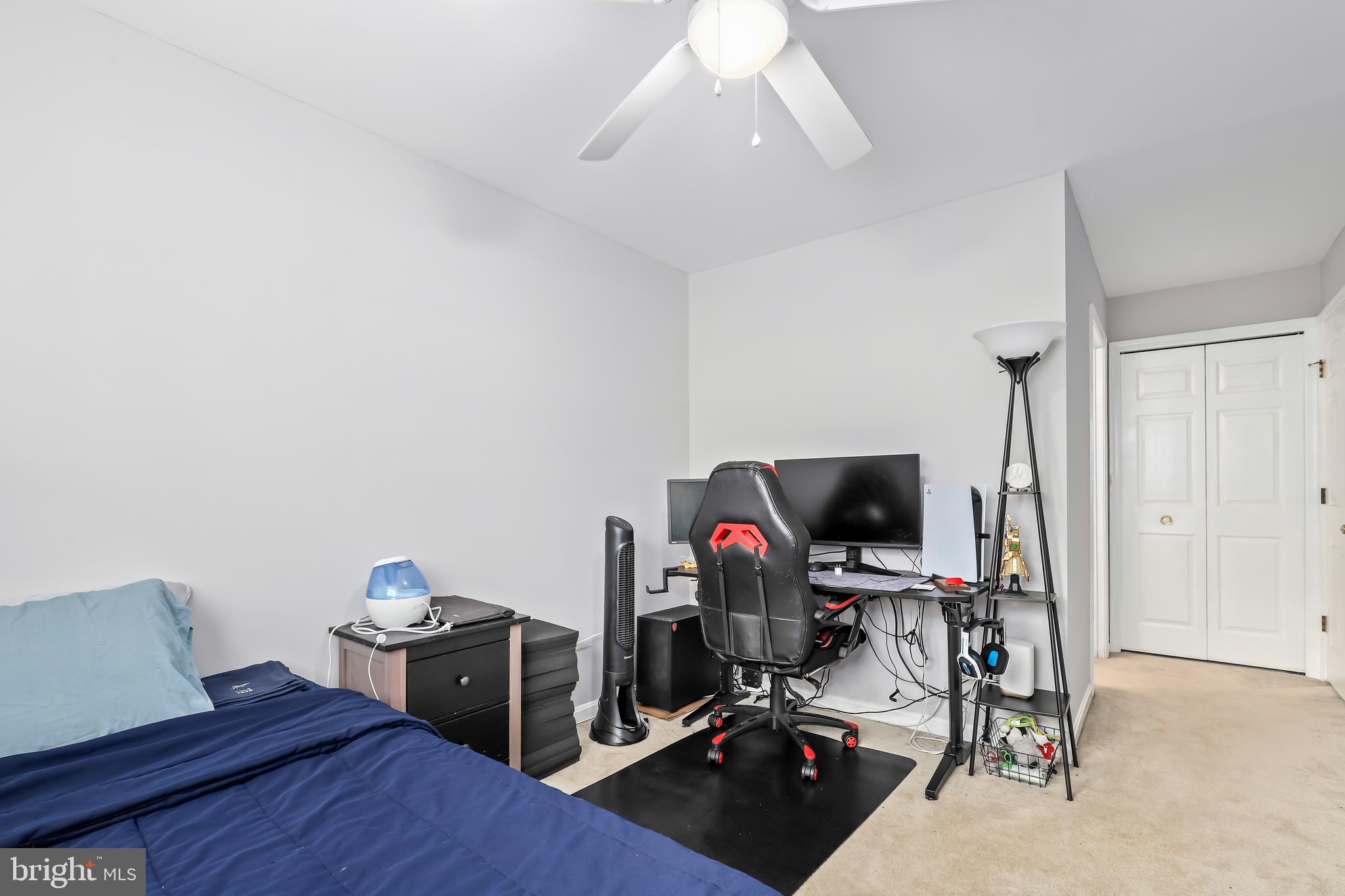 BULL RUN CONDO - Residential