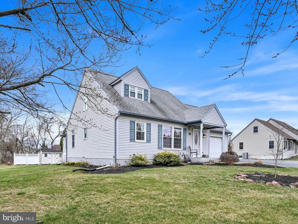 Photo of 75 Hollow Road, REINHOLDS, PA 17569 (MLS # PALA2066568)