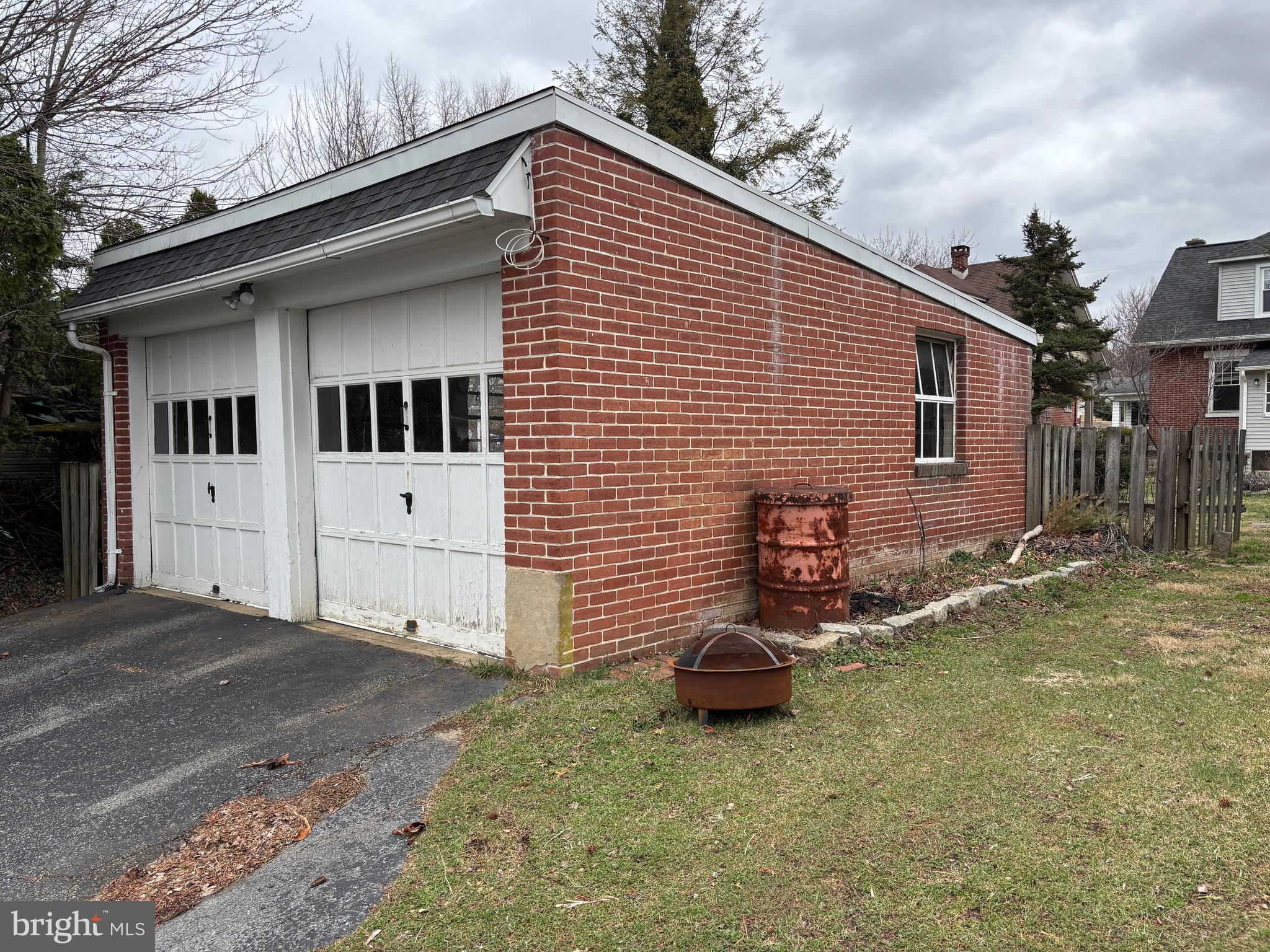 LANCASTER TWP - Residential