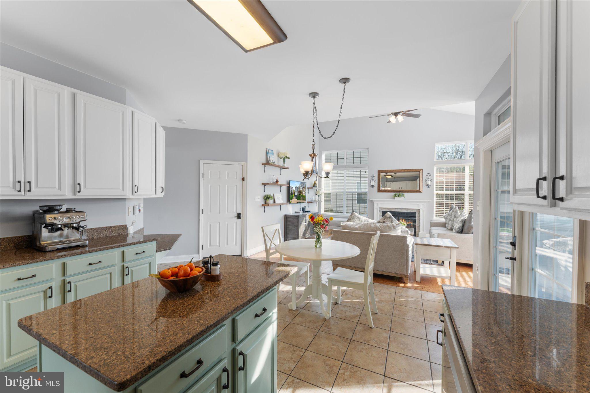 POTOMAC CROSSING - Residential