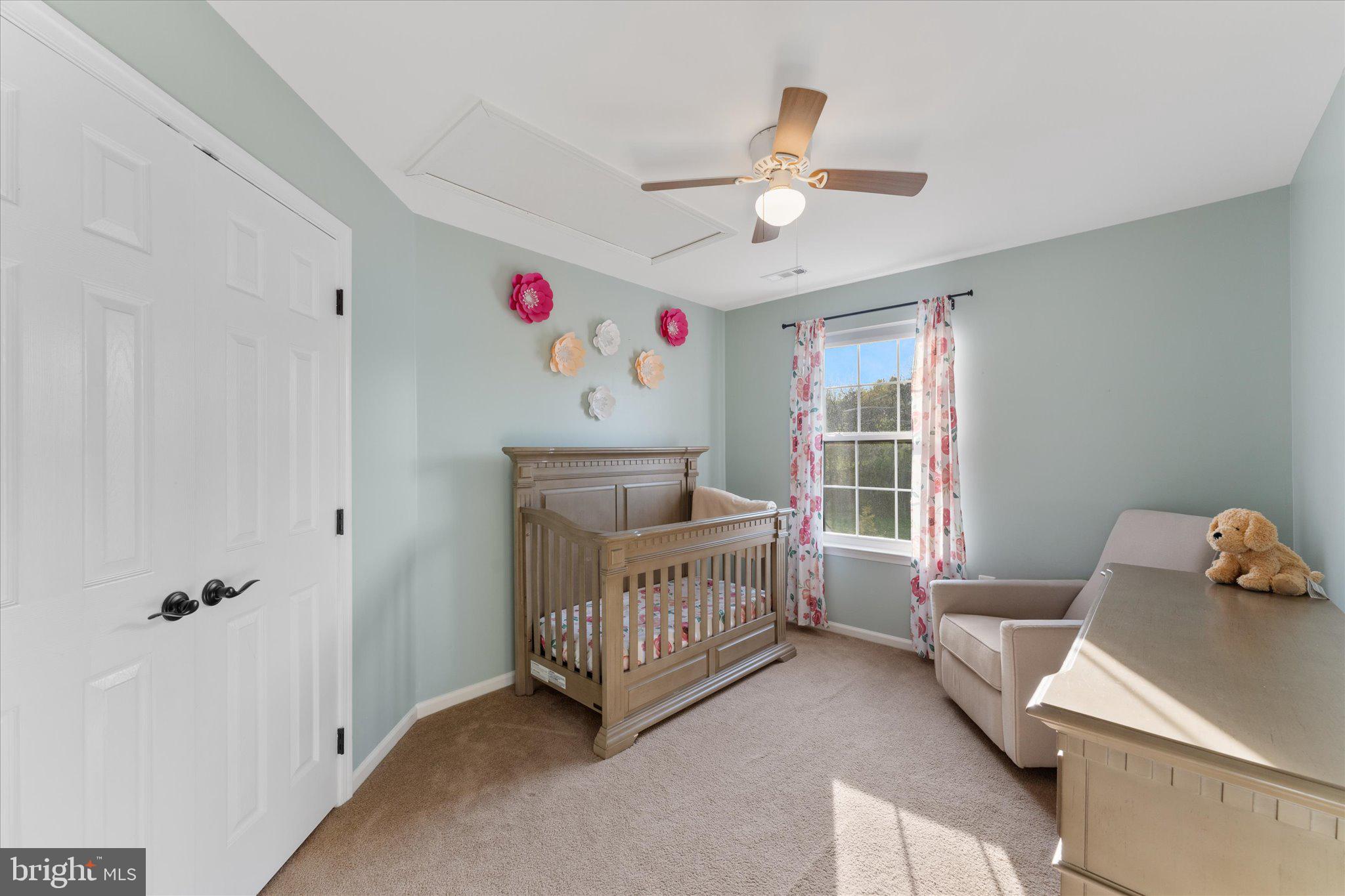 POTOMAC CROSSING - Residential