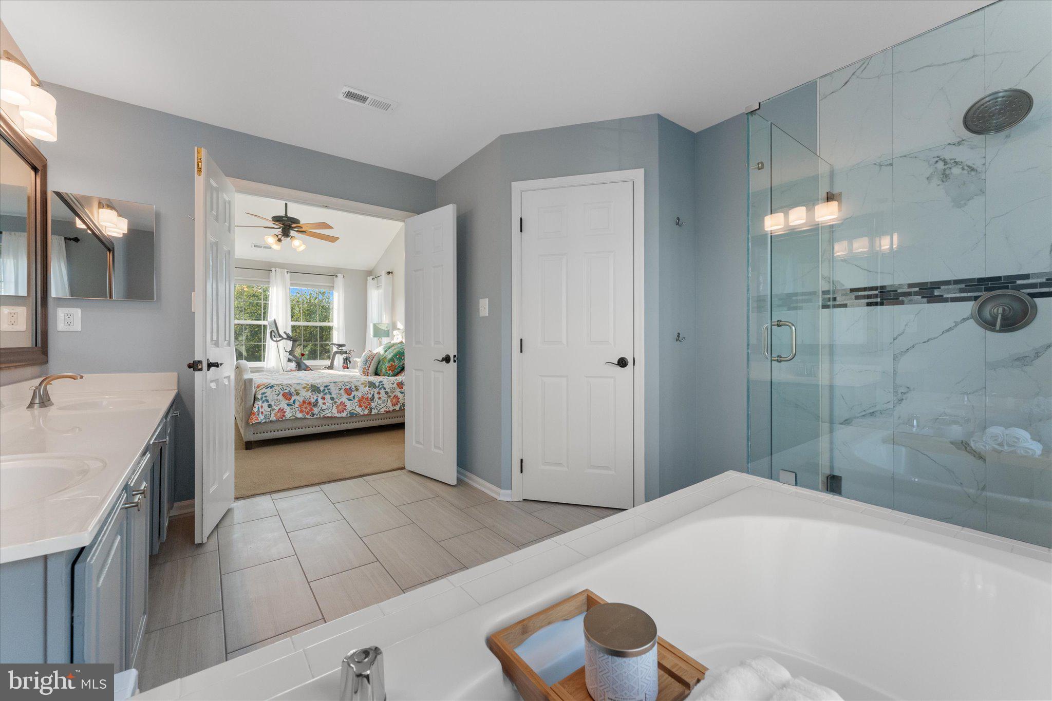 POTOMAC CROSSING - Residential