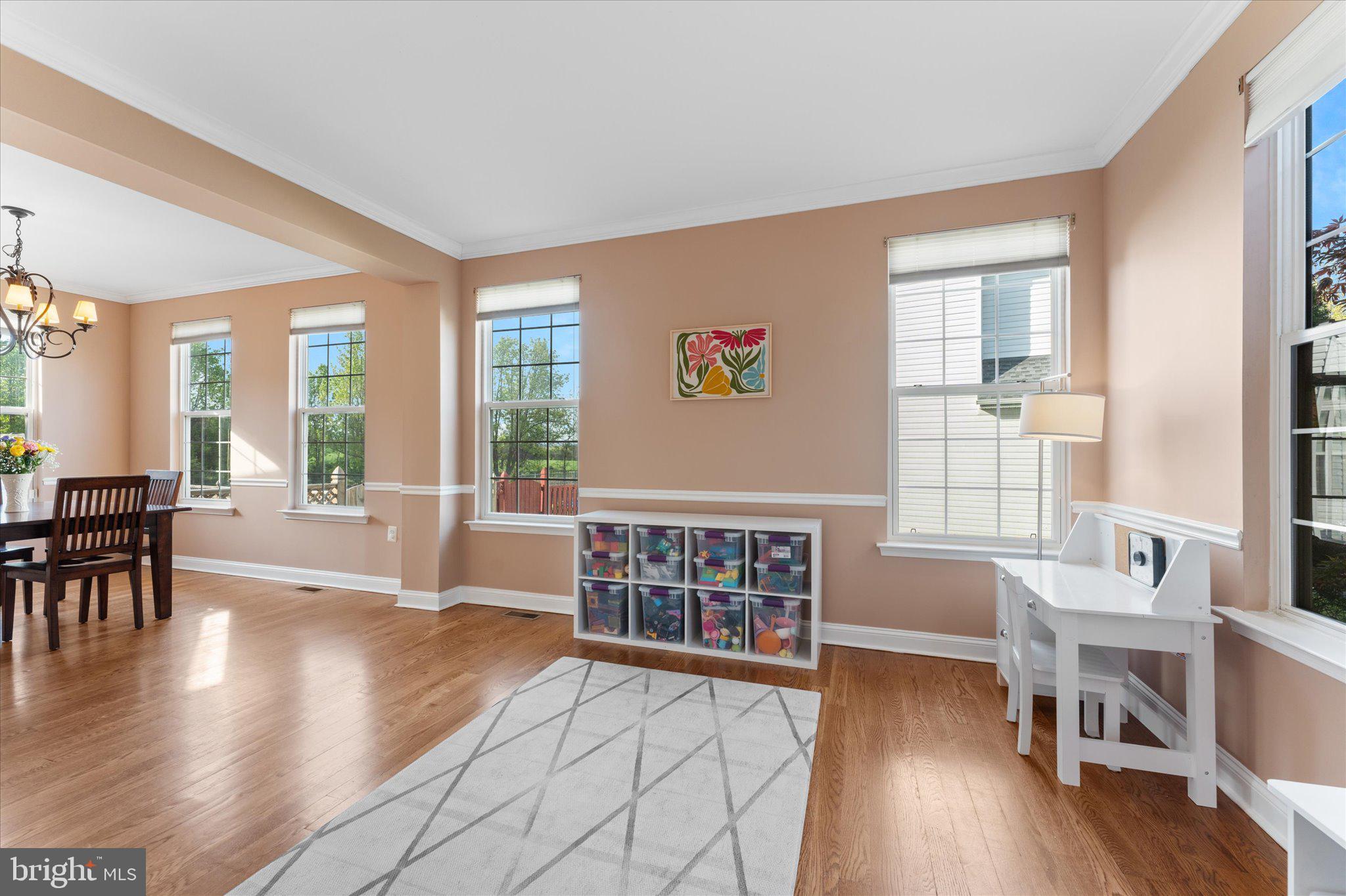 POTOMAC CROSSING - Residential