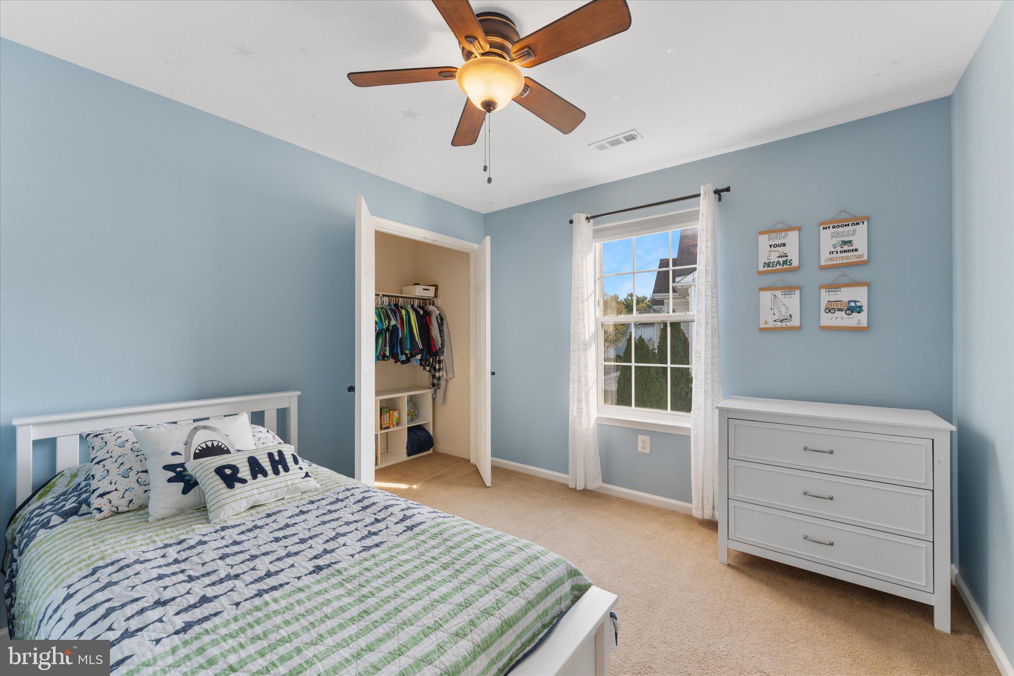 POTOMAC CROSSING - Residential