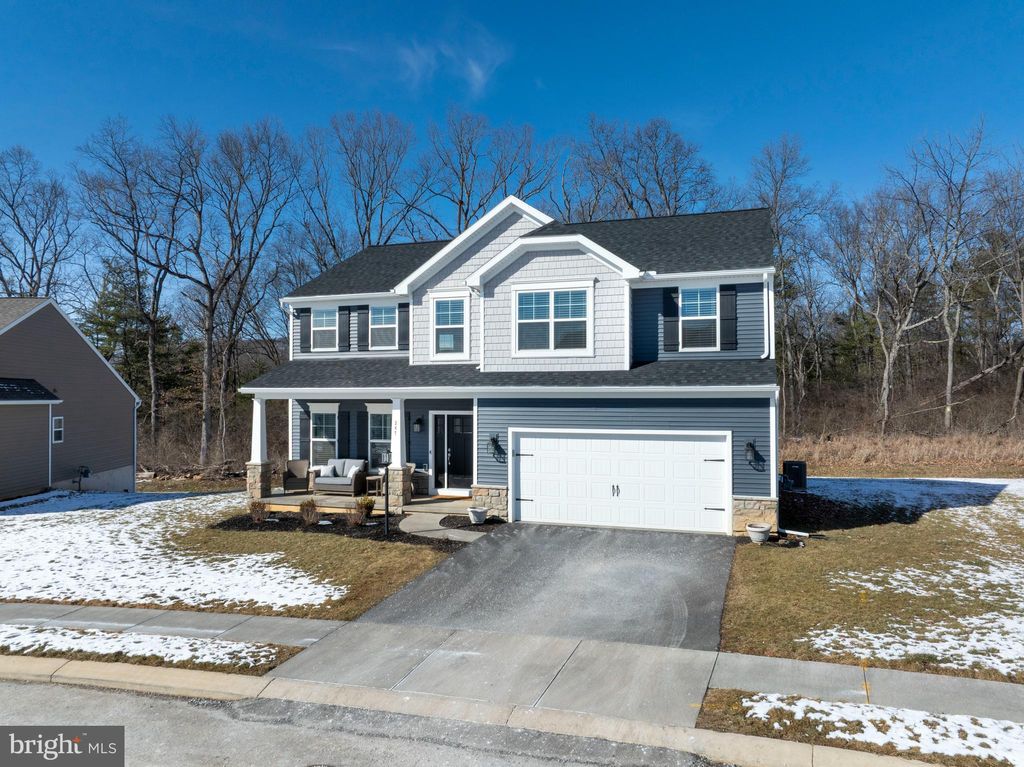 Photo of 247 Acer Avenue, STATE COLLEGE, PA 16803 (MLS # PACE2517718)