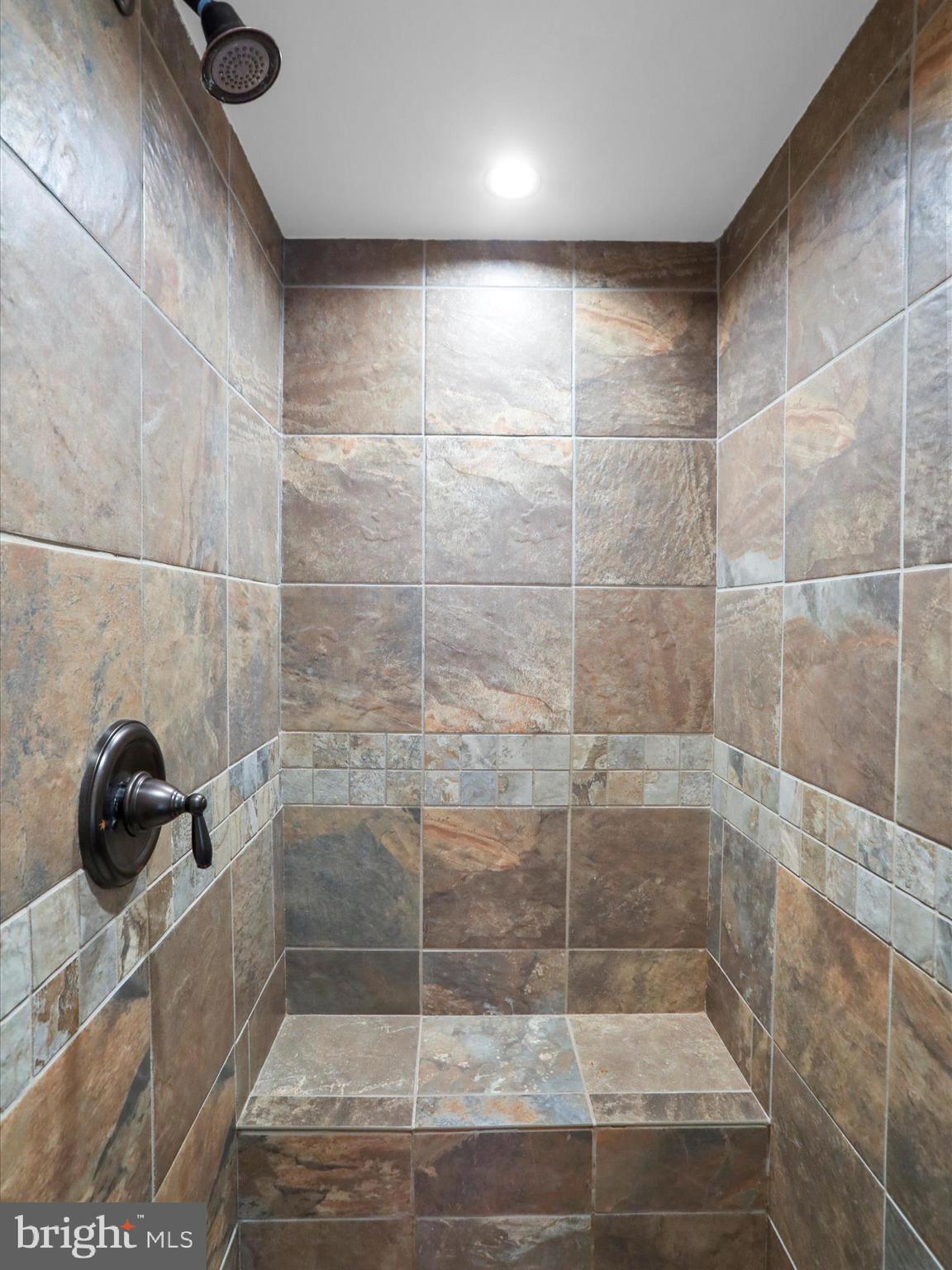 THE WOODS - Residential