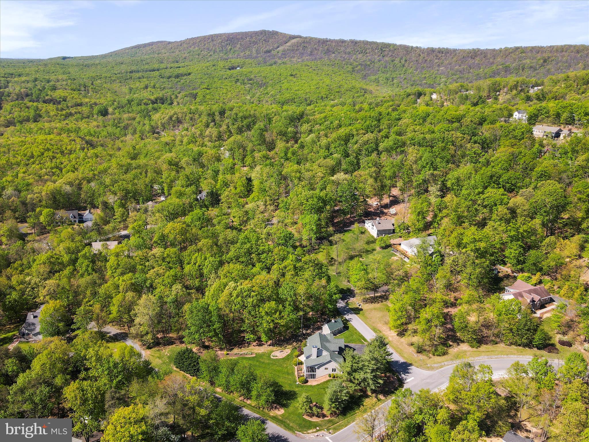 THE WOODS - Residential