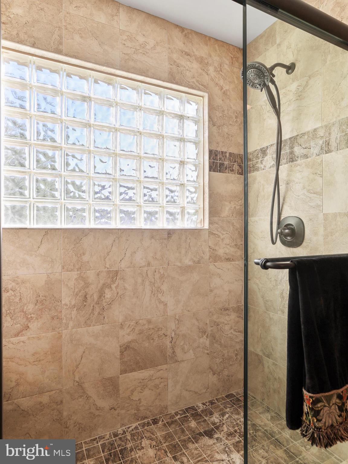 THE WOODS - Residential