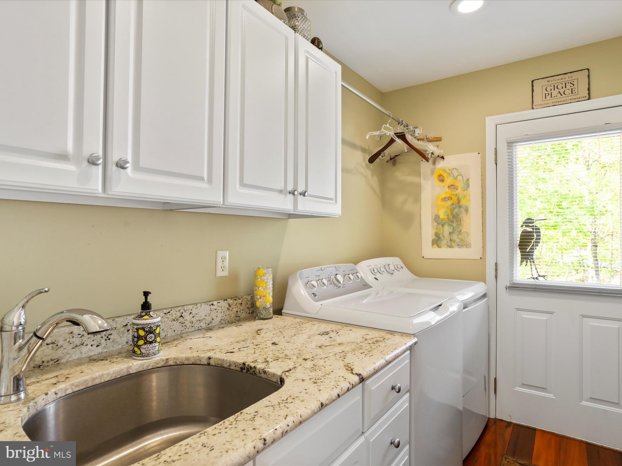 THE WOODS - Residential