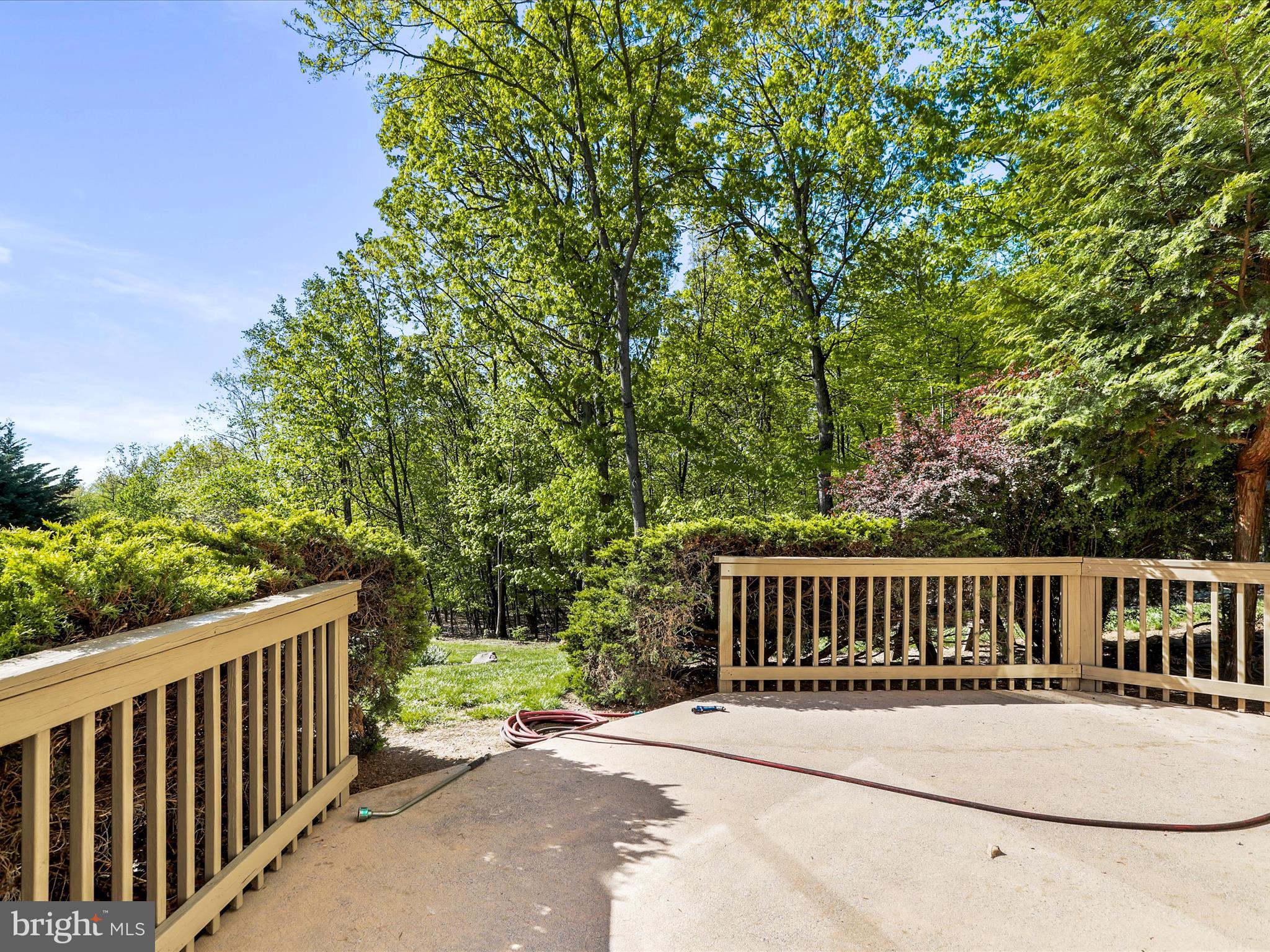 THE WOODS - Residential