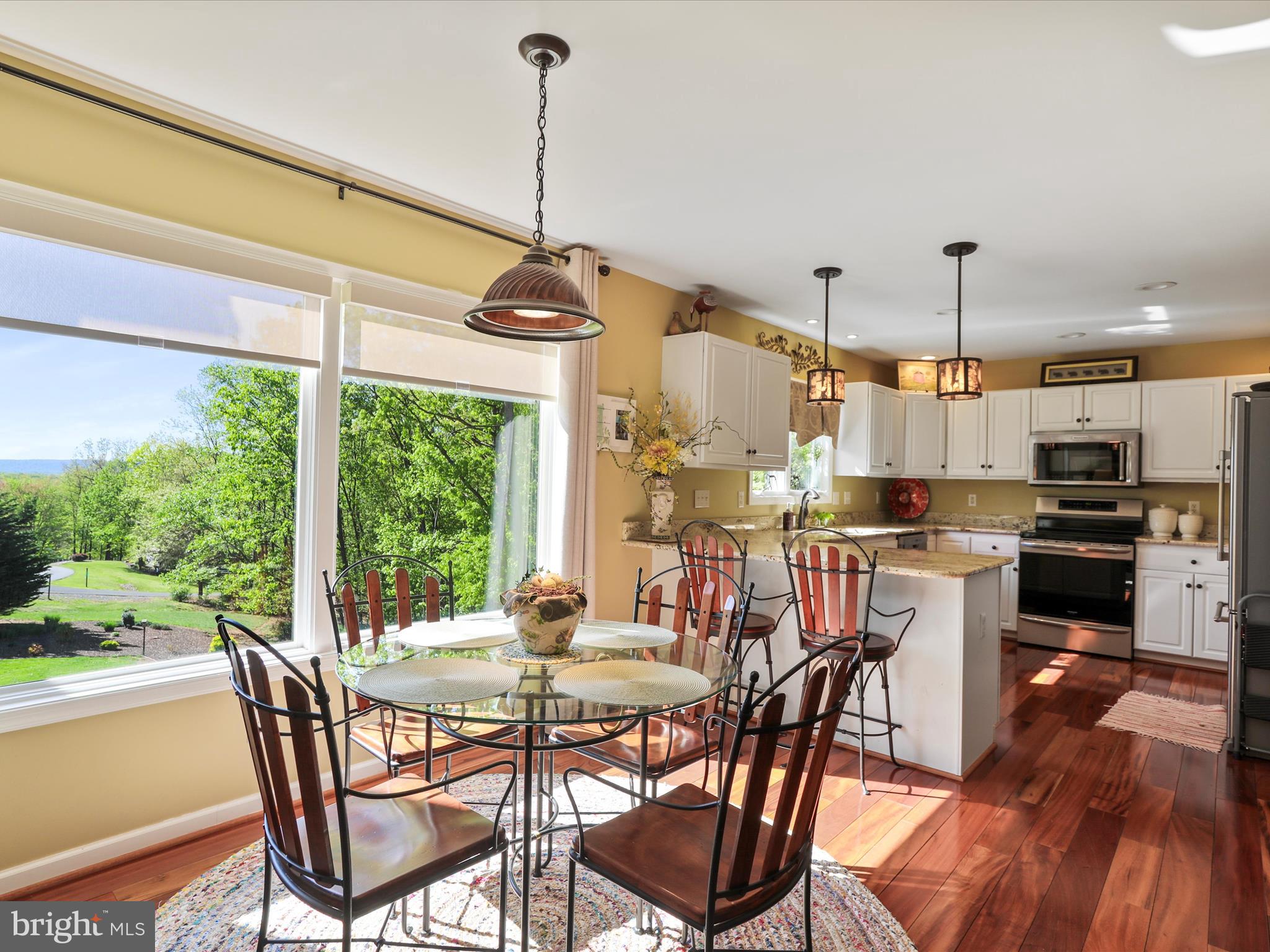 THE WOODS - Residential