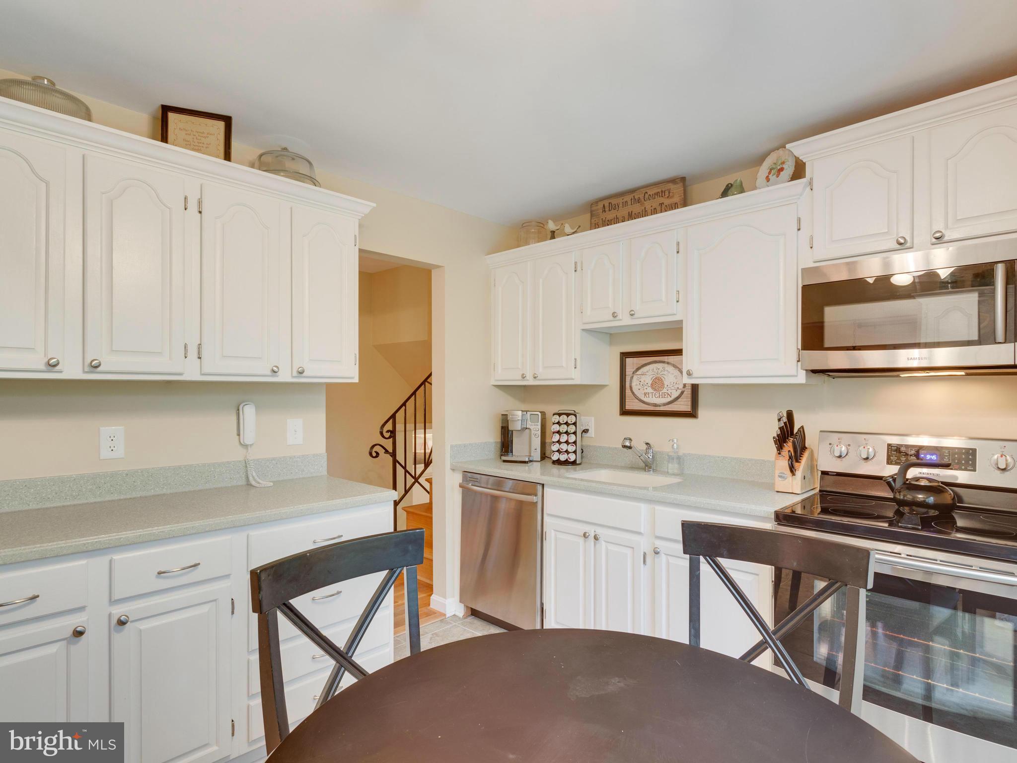 KEENE MILL MANOR - Residential