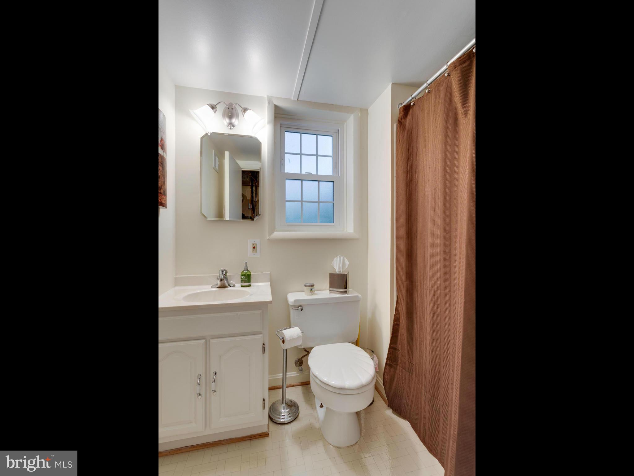 KEENE MILL MANOR - Residential